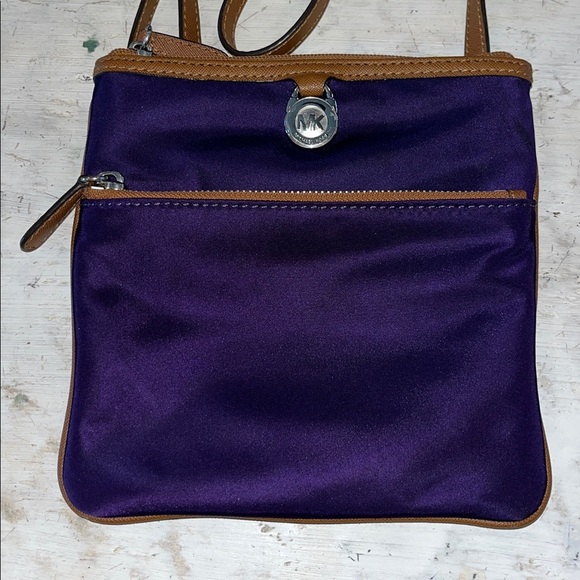 Michael Kors Royal Purple Kempton Nylon Crossbody Purse Bag - Picture 2 of 11